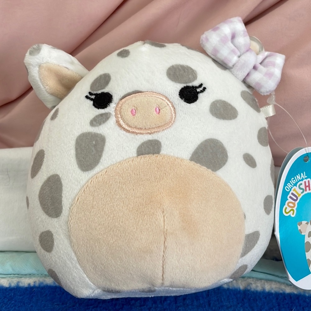 Rosie Squishmallow